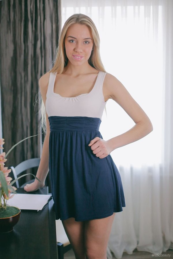 Ирина, 20 лет, 0 размер груди